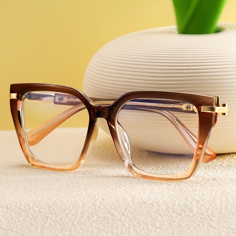 Lightweight Butterfly Progressive Photochromic Glasses